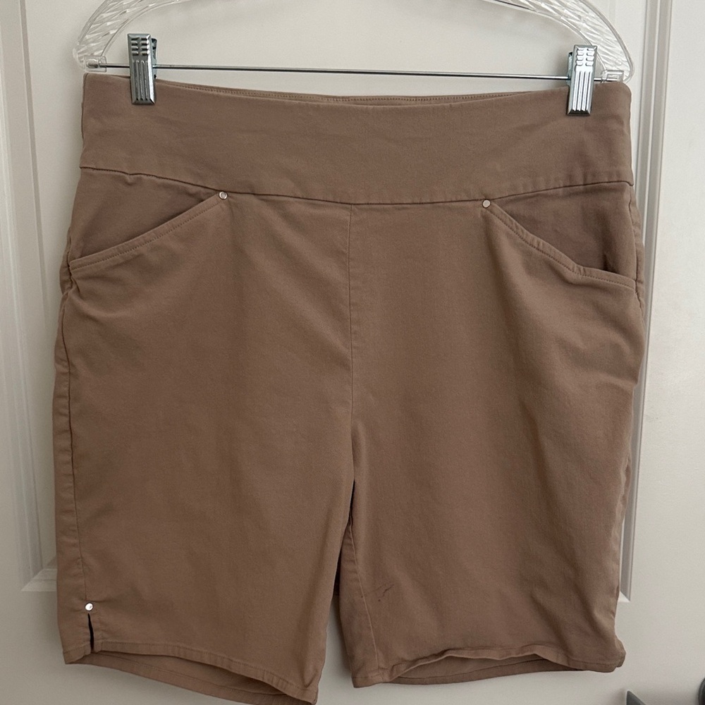 INC International Concepts Women's Khaki Shorts- Gently Worn